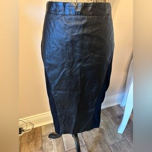 Bebe Womens black leather pencil skirt size 10